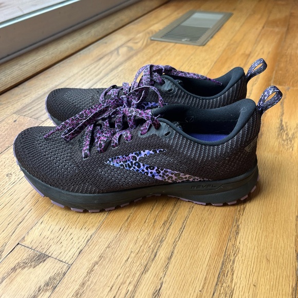 Brooks Revel 5 Running Shoes Black/Purple/Ebony US Women 6.5 - Picture 1 of 7